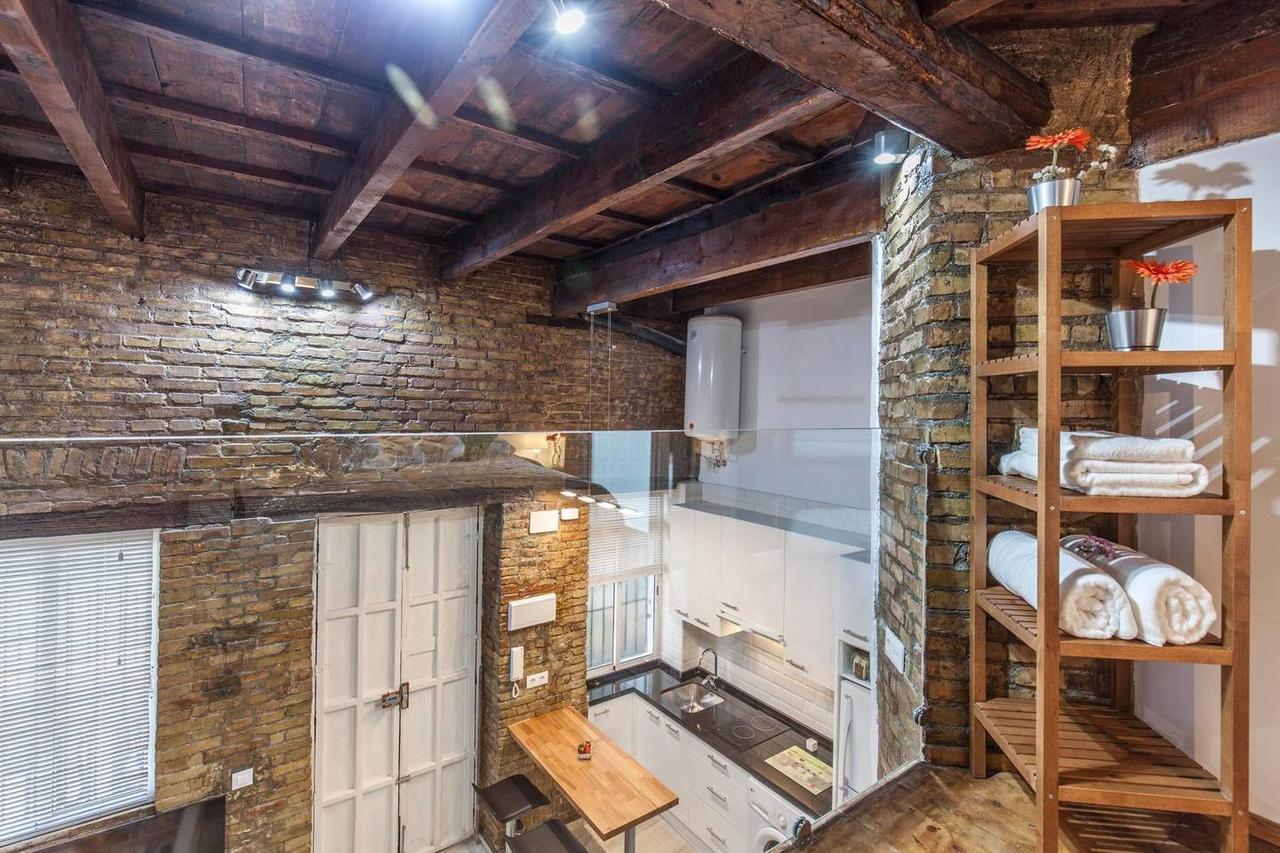 Nice Apartment In The Heart Of Севілья Екстер'єр фото