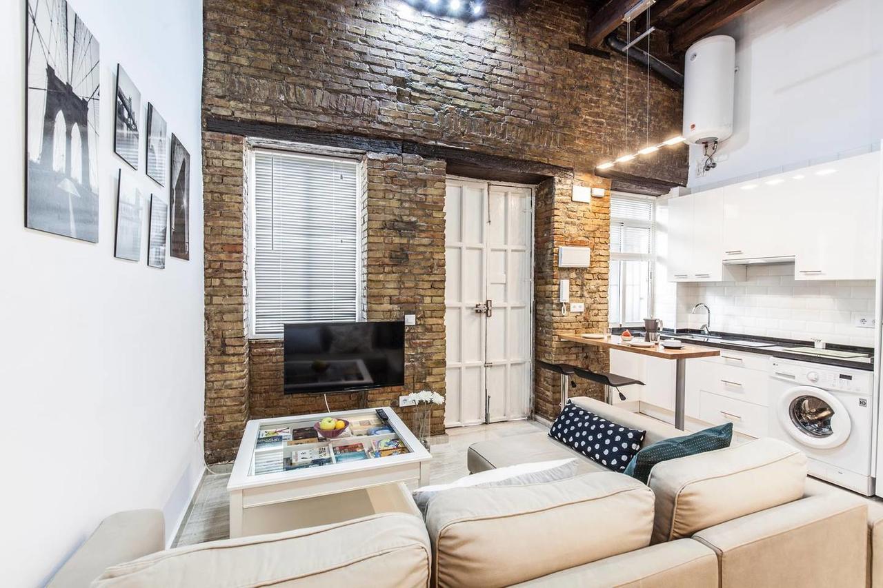 Nice Apartment In The Heart Of Севілья Екстер'єр фото